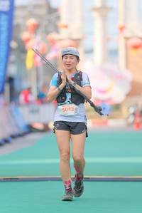 BIB: 4343, 5043
                            <button type="button" onclick="openModal(21761028)" class="btn btn-primary btn-sm float-right btn-popup" data-toggle="modal" data-target=".modal-high-quality">
                        <i class="fas fa-shopping-cart"></i> Add to Cart
                    </button>
                                            <button type="button" onclick="isThisMe(21761028, true)" class="btn btn-success btn-sm float-right btn-popup btn-isme hidden" data-toggle="tooltip" data-placement="bottom" title="นี่คือรูปของคุณใช่ไหม คลิกที่นี่เพื่อเอาเข้าอัลบั้ม">
                        <i class="fas fa-plus"></i> Add to album
                    </button>
                    <button type="button" onclick="isThisMe(21761028, false)" class="btn btn-warning btn-sm float-right btn-popup btn-isnotme hidden">
                        <i class="fas fa-ban"></i> Remove from album
                    </button>